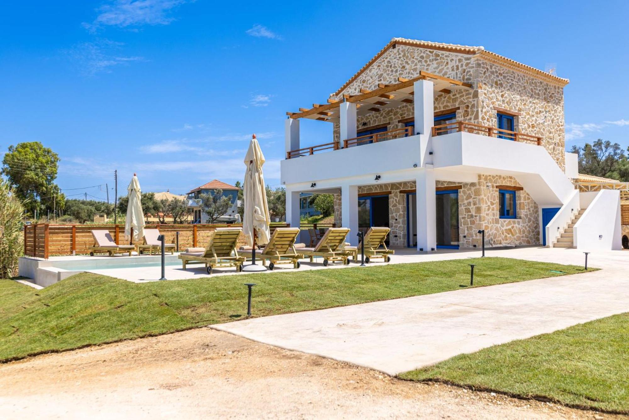 Maridion Family House, By Zantewize Villa *